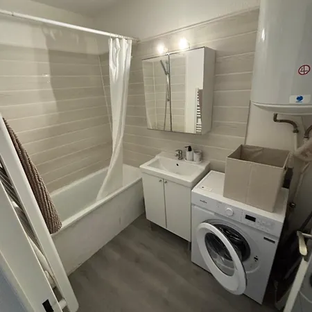 Bel T2 - Lagon Bleu - Piscine - Free Wifi Apartment